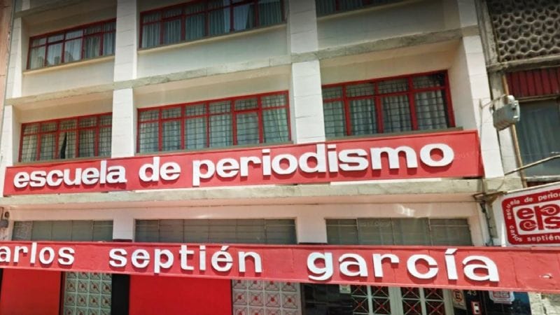 ESCUELA PERIODISMO 1