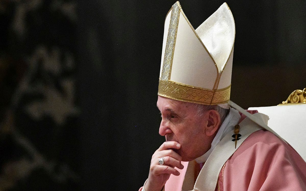 HOSPITALIZAN al papa