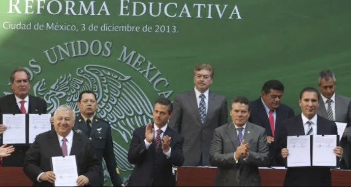 Cuando-Claudio-X.-Gonzalez-promovia-Reforma-Educativa-criminalizando-maestros1.jpg