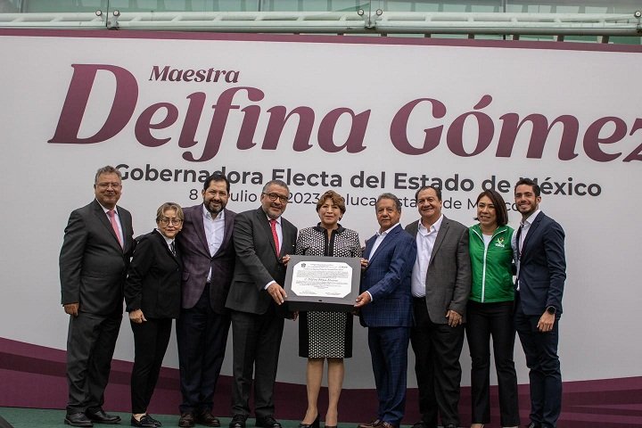 DELFINA-gobernadora-2.jpg