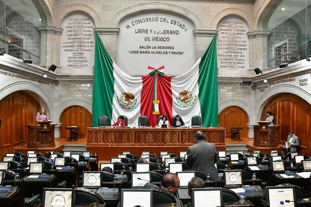 LEGIS corralones