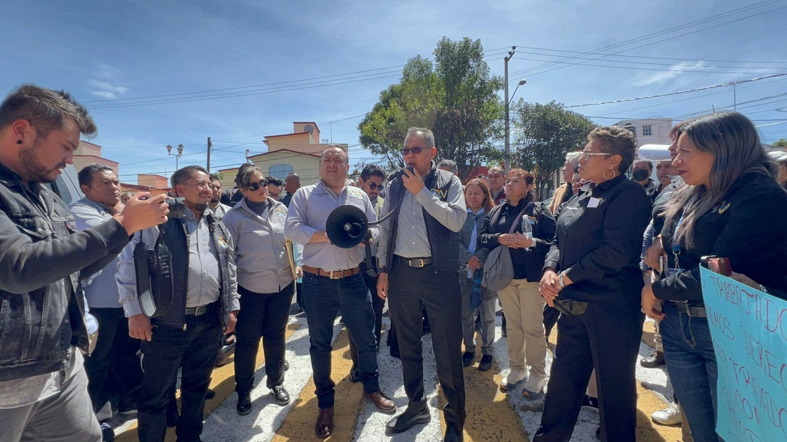Empleados Denuncian 4