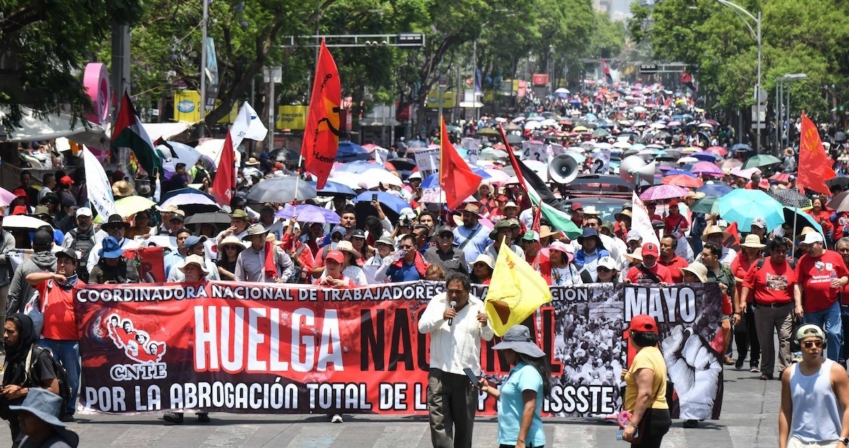 Agreden a manifestantes 3