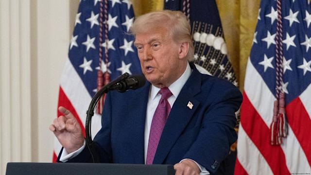 Trump Amenazante