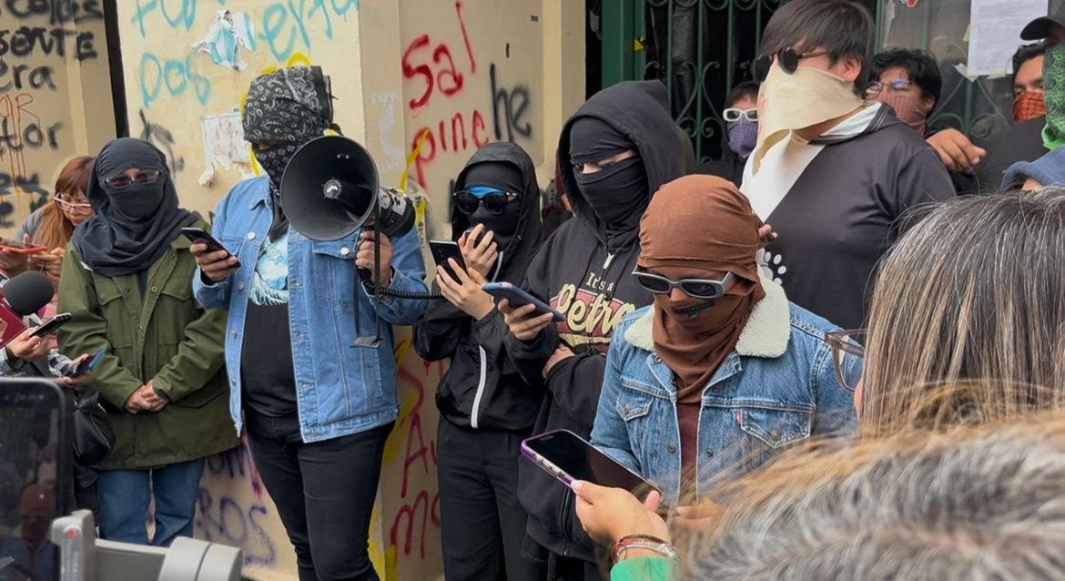 Enjambre Estudiantil 1