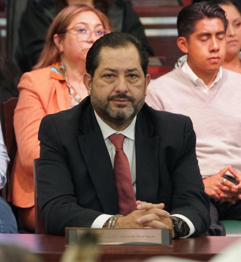 LEGIS morena