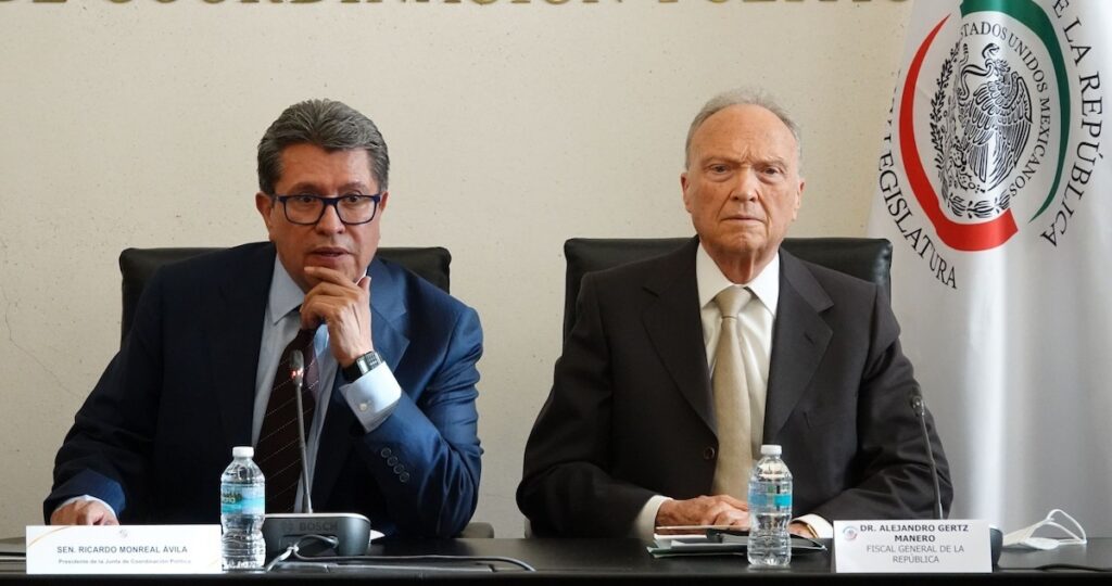 Gertz Compareció en el Senado una vez en 7 Años. Y la Oposición se Rindió a sus Pies