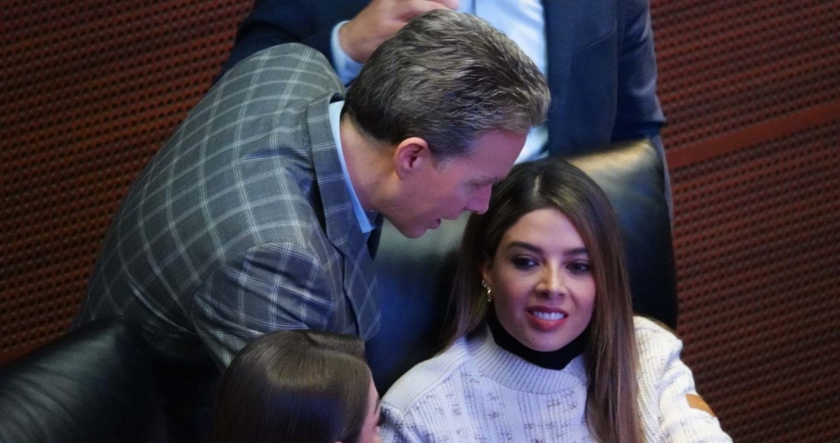 ESPOSA de gobernador