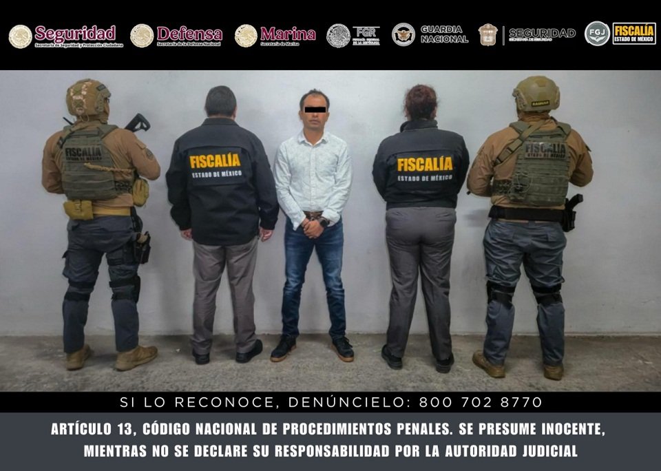DETENIDO Comandante 2