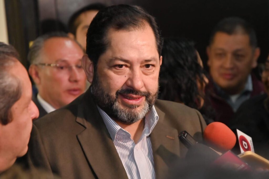 «Plan B» Abre Debate Sobre Austeridad y Reducción de Costos en Congresos y Cabildos Municipales