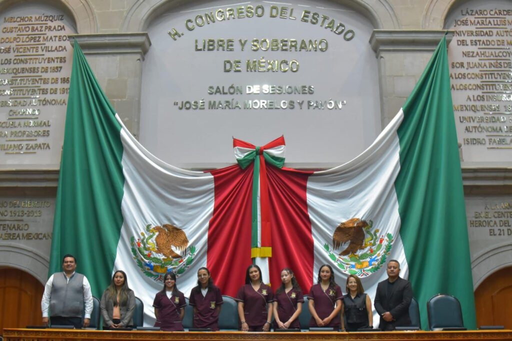 Recibe Congreso Mexiquense a Estudiantes de Colombia