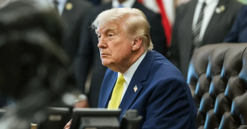 ABANDONADO-Trump-1.png