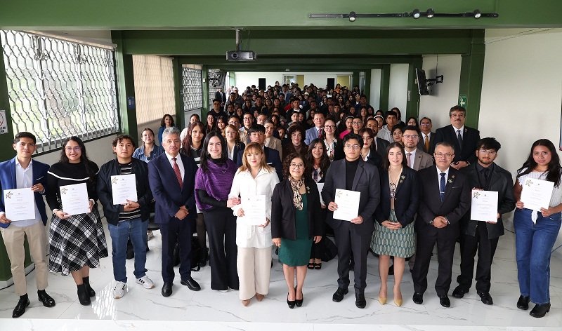 UNIVERSIDAD 1 UNIVERSIDAD 1