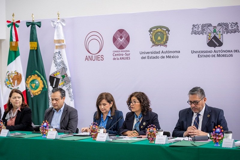 UNIVERSIDAD.jpg